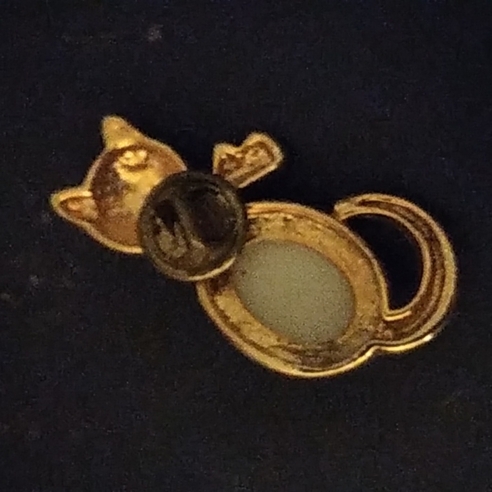 Cat pin - Picture 2 of 2